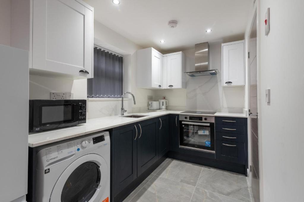 Luxurious Apartments - In Cardiff Esterno foto