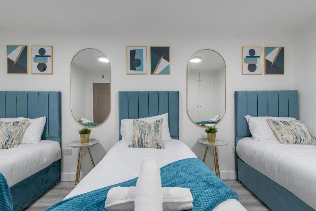 Luxurious Apartments - In Cardiff Esterno foto